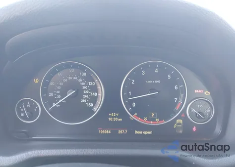 2011 BMW X3 xDrive28I z USA, uszkodzony, nr VIN 5UXWX5C57BL704335